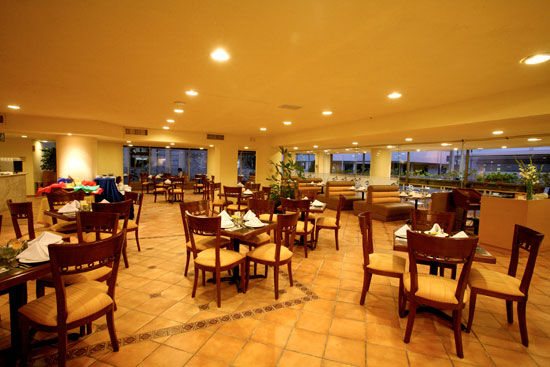 Mision Monterrey Centro Historico Hotel Restoran gambar